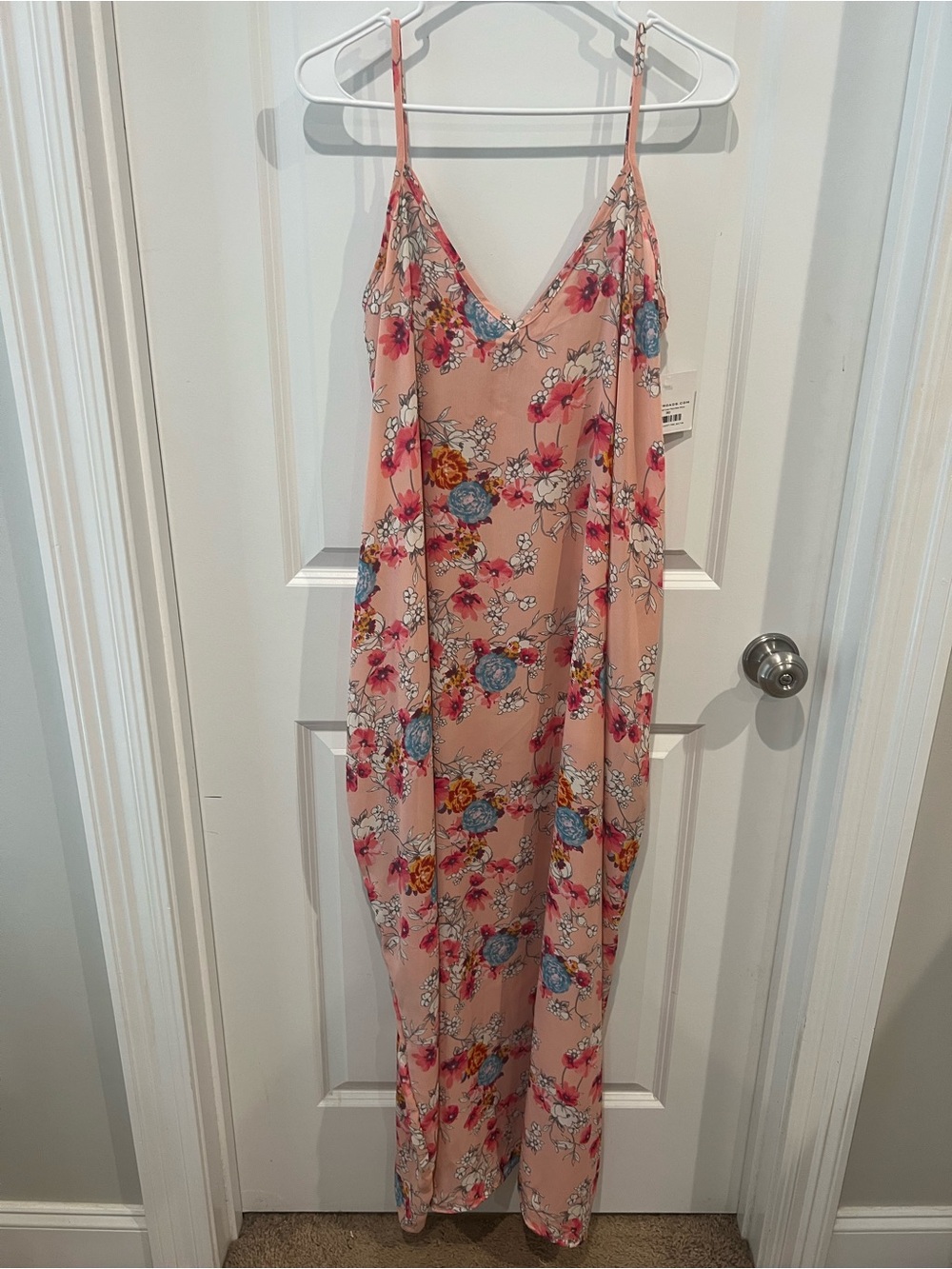 NWT Hemish U.S.A Slip Dress with Floral Print Size Medium